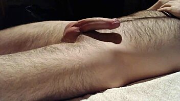 A Serbian gay man explores his identity in a new city.