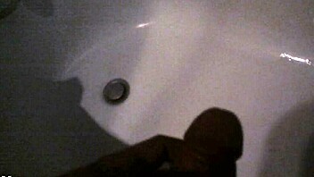 want to see this massive cumshot on my cock?