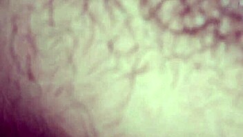 Hey, jeg slikker min kærestes våde fisse i aften