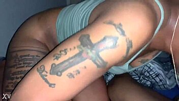 Bobble Head Tatted New York Neighbor Sucking Philly Monster Cock