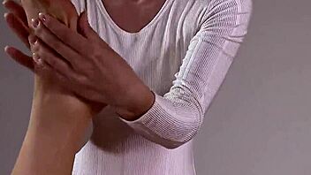 lovesome teen 18+ spreads shaved slit and loses virginity