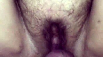 milf experiences wet moment