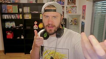 I played this dragon ball game, and the dragon girl creampied me so you dont have to!