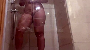 Amateurs with big tits and ass, young teens, sexy milfs in fetish scenes