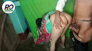 Indian housewife's sexy full wedding ceremony in a saree
