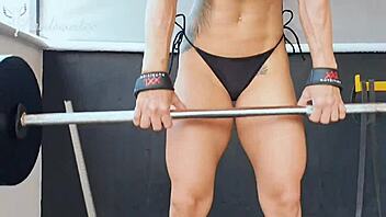 Train and flex by angelmuscles