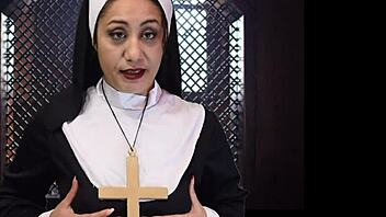 Yo, dinle, rahibeler bu gece bize vahşi talimatlar verdi! 😈