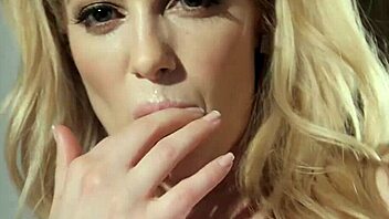 Charlotte Stokely goes braless for solo fun today!