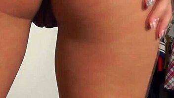 amateur teen gets facial after striptease