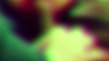 European Mama Daii Enjoys Outdoor Massage Leading to Cumshot