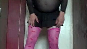 Gay lover's homemade video: Crossdresser Mark Wright in stockings