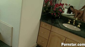 कैप्रि कैवानी की चूत में जबरदस्त चुदाई!