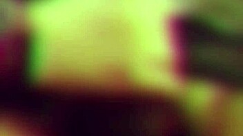 European Mama Daii Enjoys Outdoor Massage Leading to Cumshot