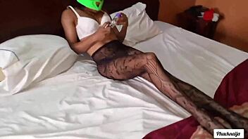 massage with madam turns to fucking!