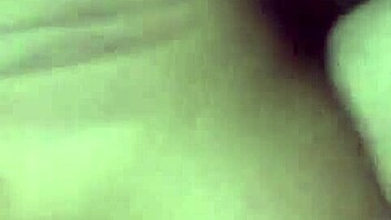 Tiny Brazilian beauty performs a twerking show on her partner's penis