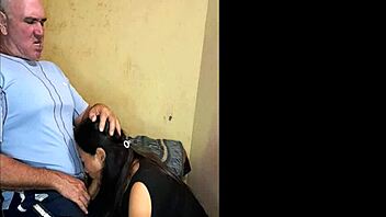 Home sex with a hot fat woman getting a monster cock pounding 😈💦