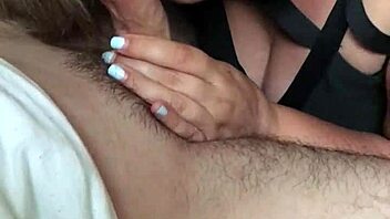 bigqueen sucking that cock