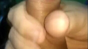 Brazilian amateur gets a hot cumshot