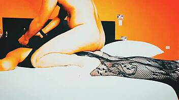 Want to fuck this hot latina teen in the park?