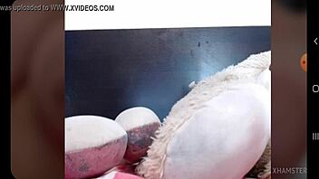 big boobs webcam show with huge tits bouncing 😍