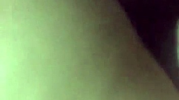 Tiny Brazilian beauty performs a twerking show on her partner's penis