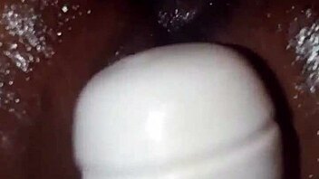 i can't believe how oily that ass is while getting assfucked