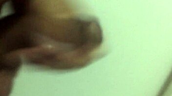 Amateur performs detailed solo handjob tribute to Heycaduder.