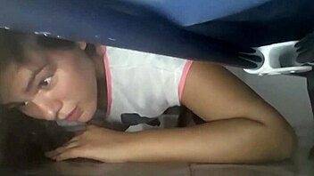 Masturbating with a housemaid who is trapped