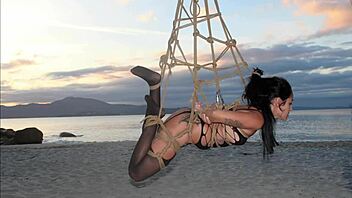 Shibari Mastery at Sunset with Stunning Lari in Bold Rope Play
