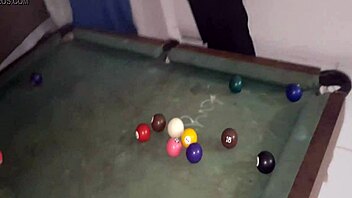 Flakael in outdoor public scene