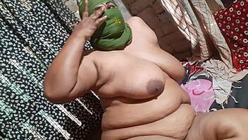 Indian Bhabhi's passion for anal