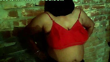 Indian naughty mallu hot aunty seduces with mother-in-law charm in detailed scenes