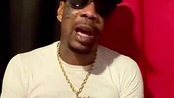 big booty pawg handles slimpoke's massive black dick, wow! 😍