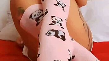 Can you resist the temptation of a big cock and deep throat in hentai?