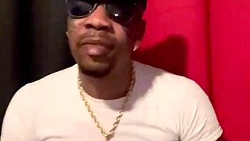 big booty pawg handles slimpoke's massive black dick, wow! 😍