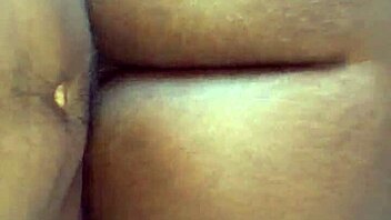 big ass young 18+ girl who says yes to everything 😏