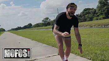 Pervs On Patrol Catch Valentina Jewels Sucking Cock Before Rough Ass Fucking in Public