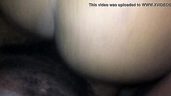 يا راجل بنيك حبيبتي السابقة في العربية عادي