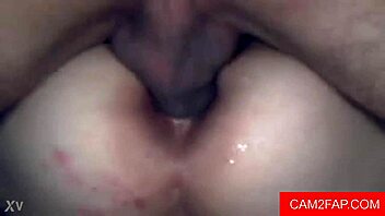 素人オナニーがアナルファックに変わるの見るのたまんない