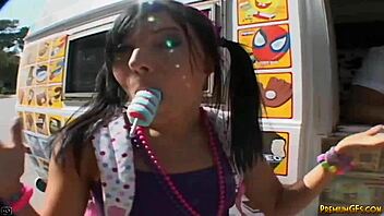 ashli gives blowjob in van then doggystyle fucking with cumshot babe