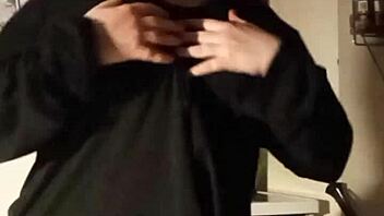 want to see this busty girl playing with her tits for free?