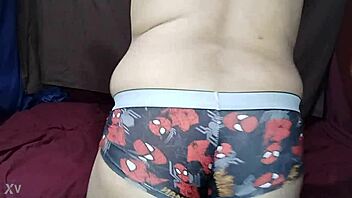 Meu amigo curte me ver quicando mesmo eu cansando