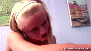 lesbian ladies casually lick and finger each other's pussy