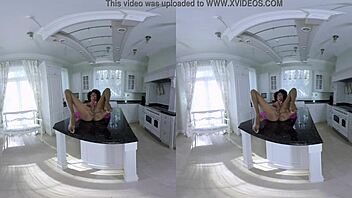 Chocolate girl spreadin’ wide for ya in VR, oops!