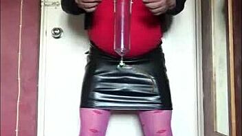 Crossdressing amateur swallows every drop of pee in POV video