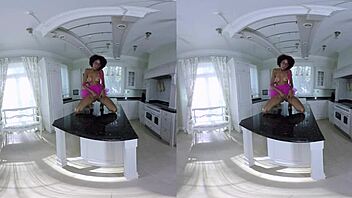 Chocolate girl spreadin’ wide for ya in VR, oops!