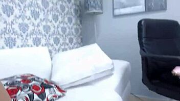 Am experimentat un orgasm sălbatic care m-a lăsat tremurând.