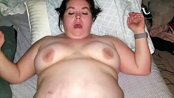 BBW gives footjob and blowjob for facial.