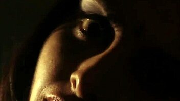 Get A Handjob From This Sexy Indian Milf Babe!