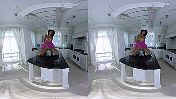 Candy's solo session in virtual reality will leave you craving for more